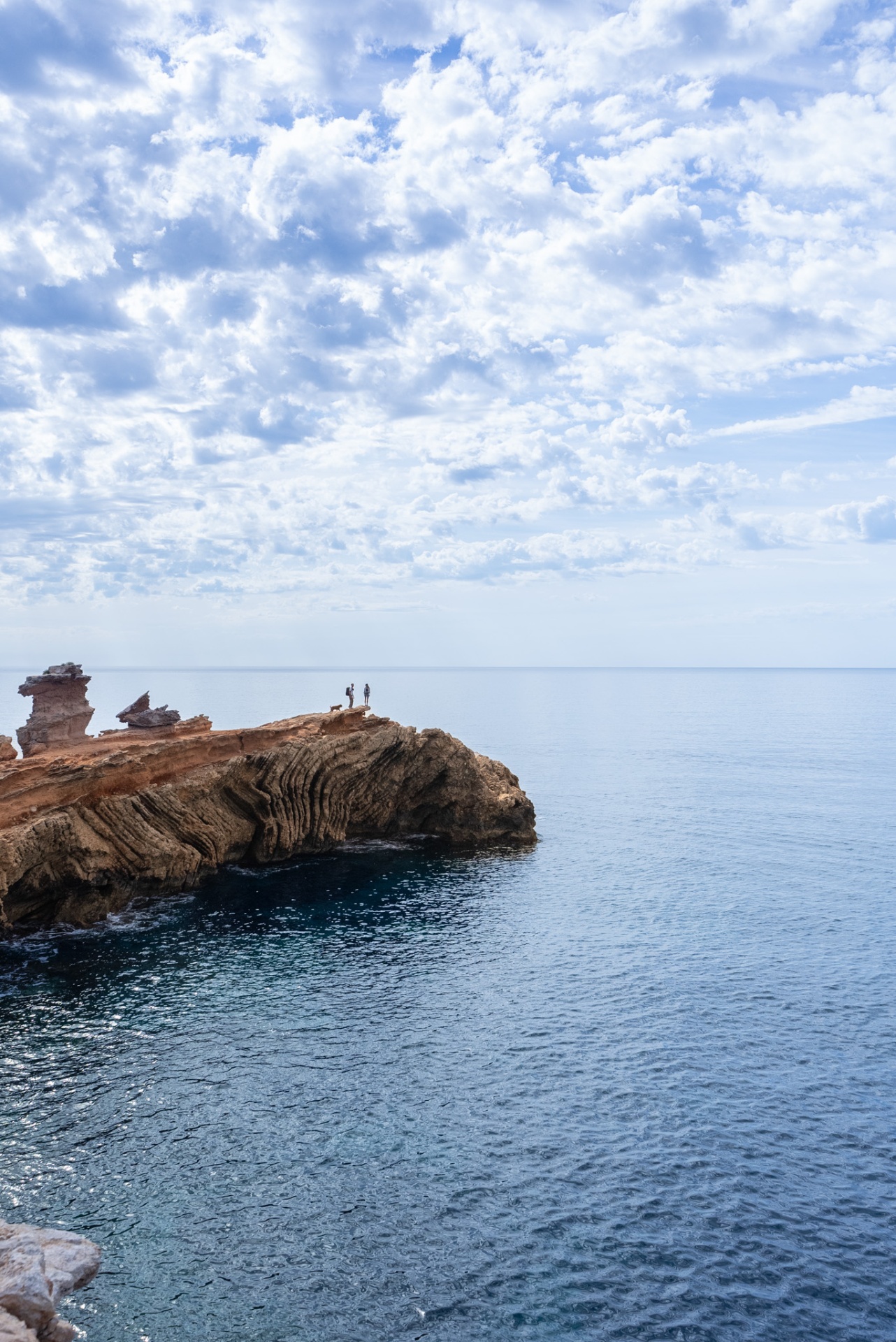 Destino Delight, cliffside view over the Mediterranean